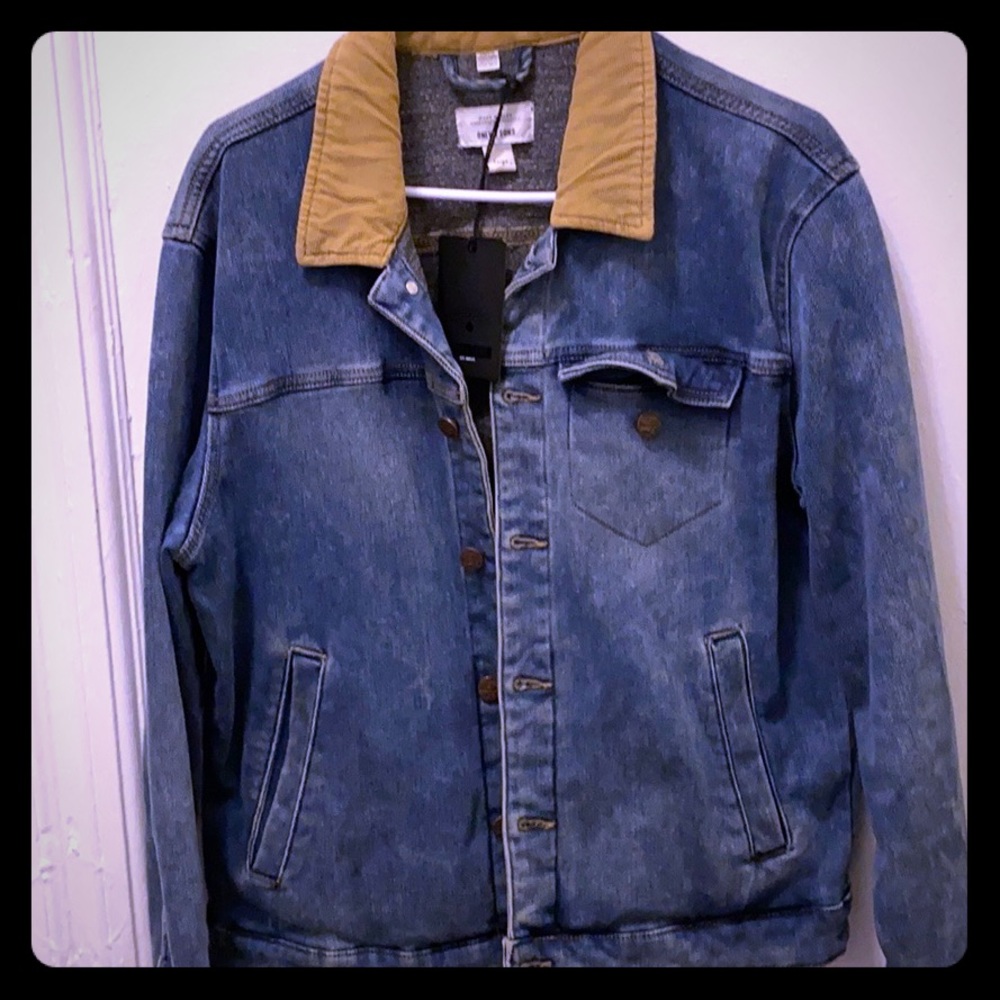 Jean jacket with soft lining for warmth